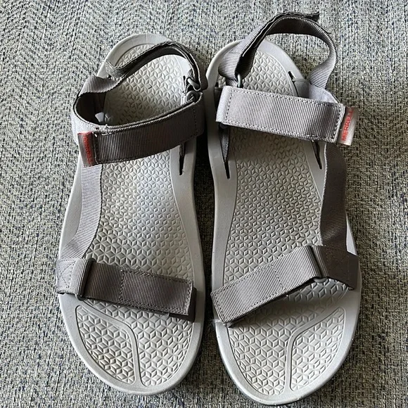 Merrell | Shoes | Merrell Mens Gray Breakwater Adjustable  display picture 2